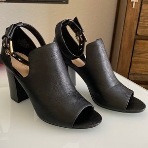 Nine West Briceo Chunky Black heel size 7
